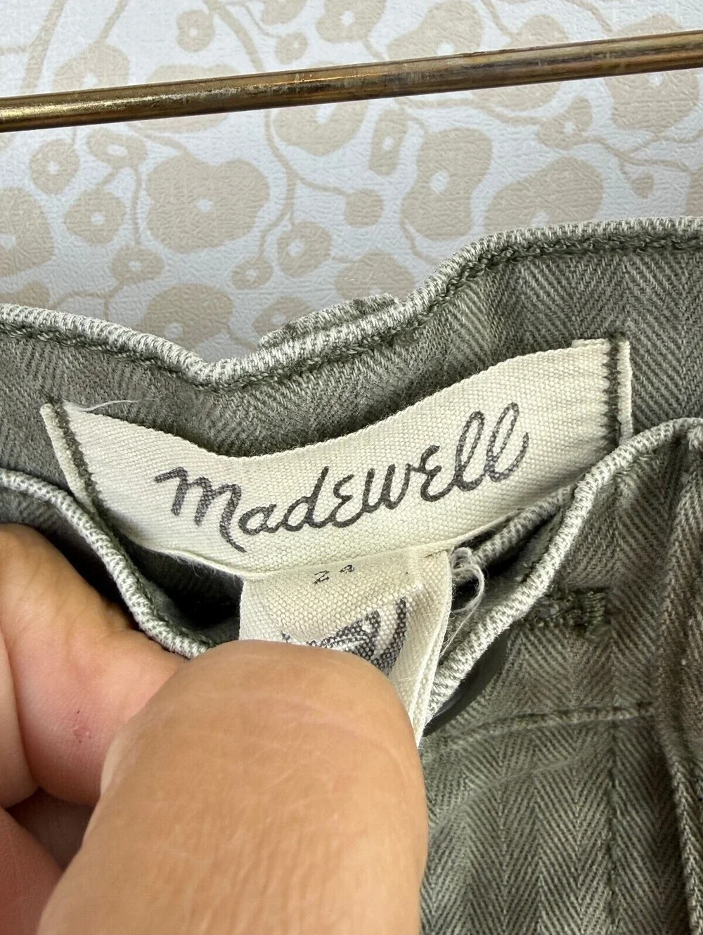 Madewell Dried Clover Green Griff Tapered Fatigue Cargo Pants - Size - 24